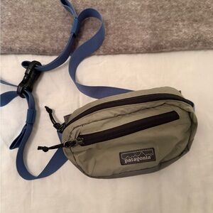Patagonia small waist bag